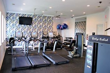24-Hour state-of-the-art fitness center